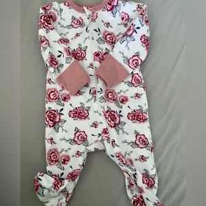 🌹 Baby girl rose pajamas 🌹